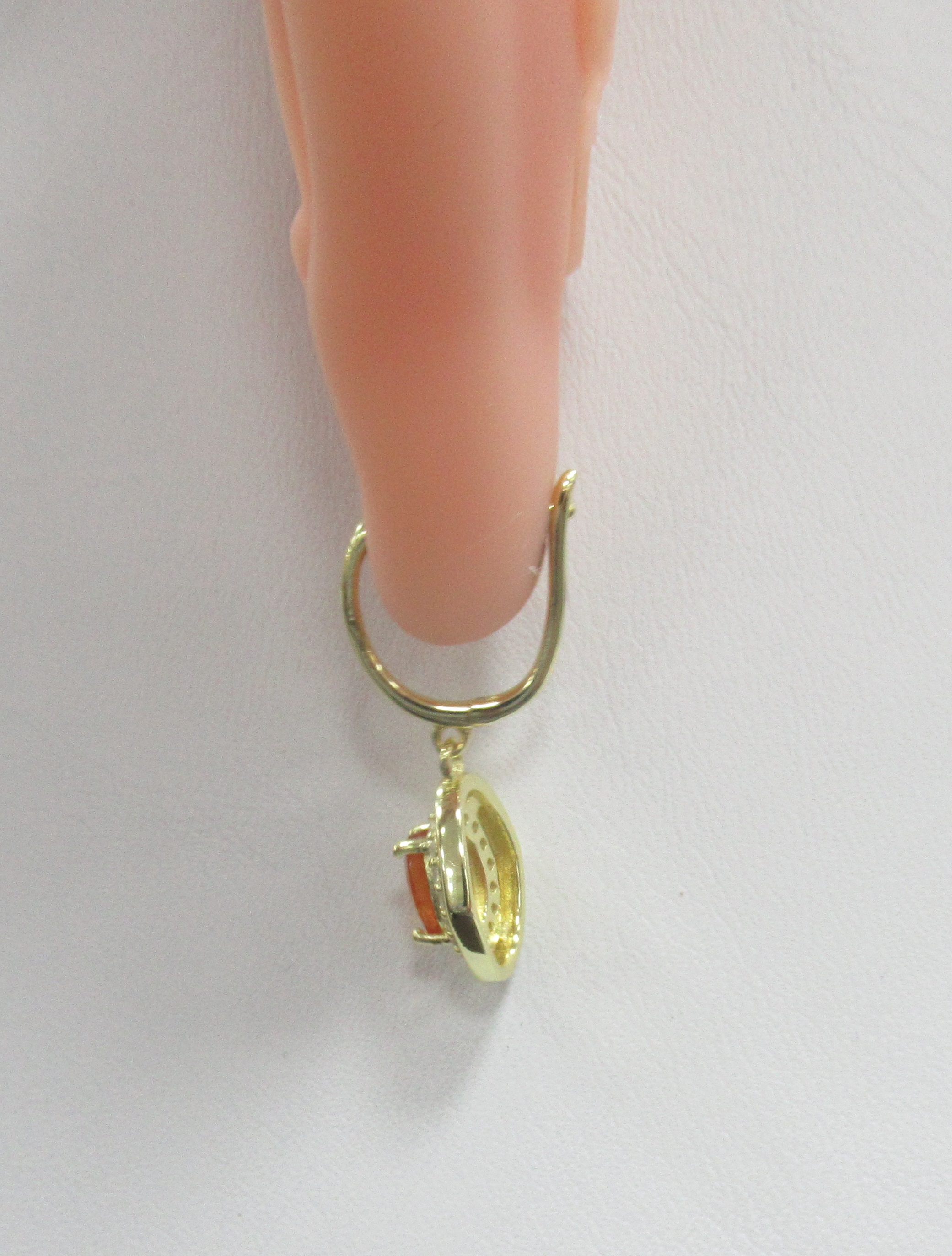 Серебряные серьги с вульфенитами